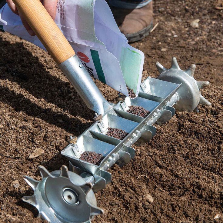 Hand Push Seeder — Hire (Per Day)